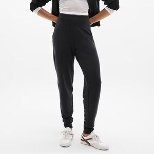 Coaster Luxe High Rise Jogger